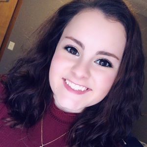 Meet your Posher, Abby